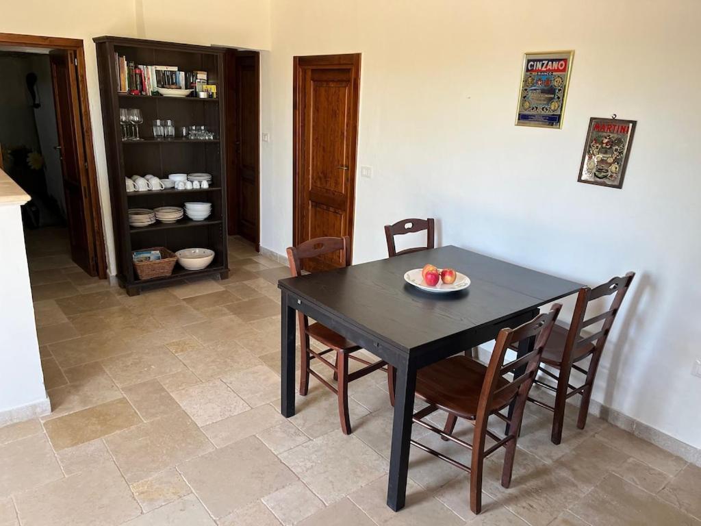 Casa Giuliveto - Charmantes Ferienhaus Mit Privatpool In Olivenhain 奥斯图尼 外观 照片