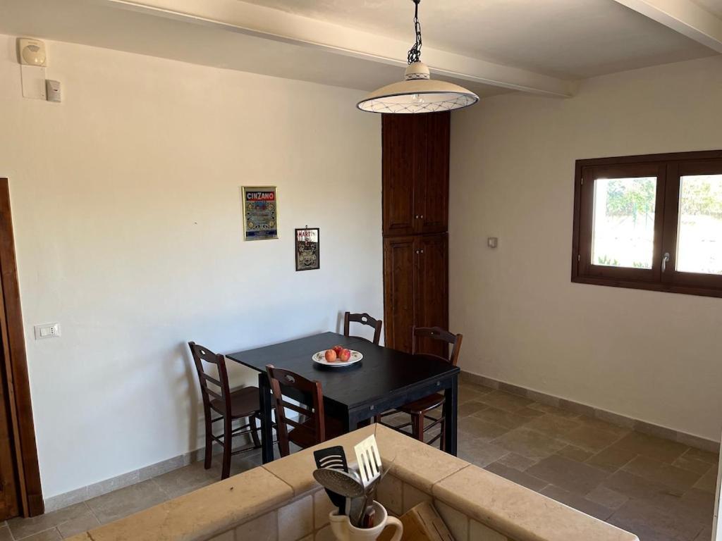 Casa Giuliveto - Charmantes Ferienhaus Mit Privatpool In Olivenhain 奥斯图尼 外观 照片